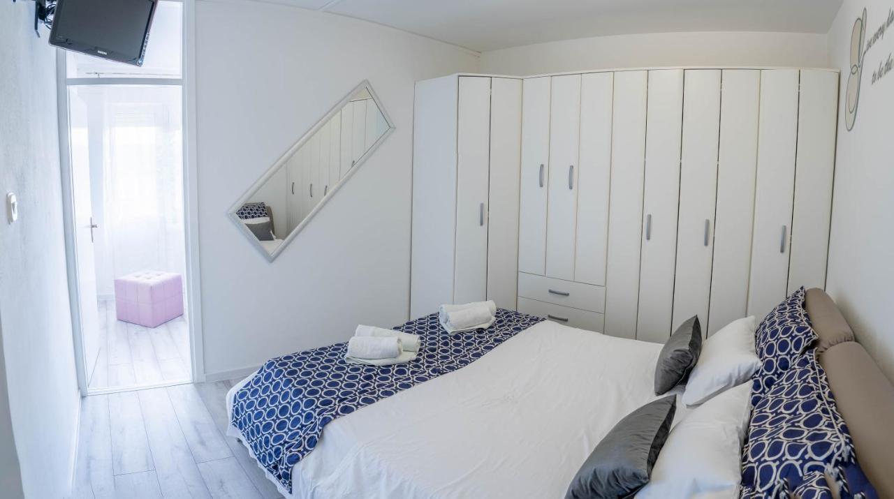 Apartman M Apartment Knin Exterior photo